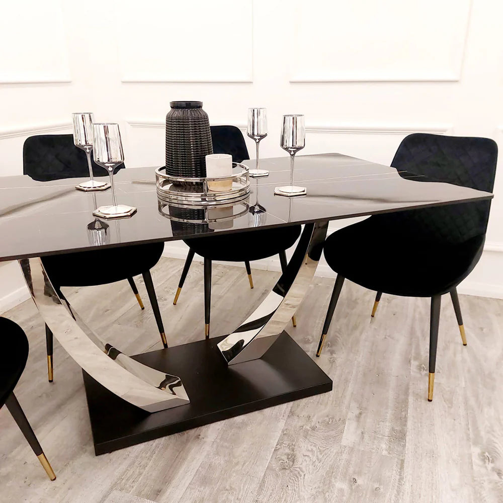 The Zephyr with 4 Black Brielle Chairs